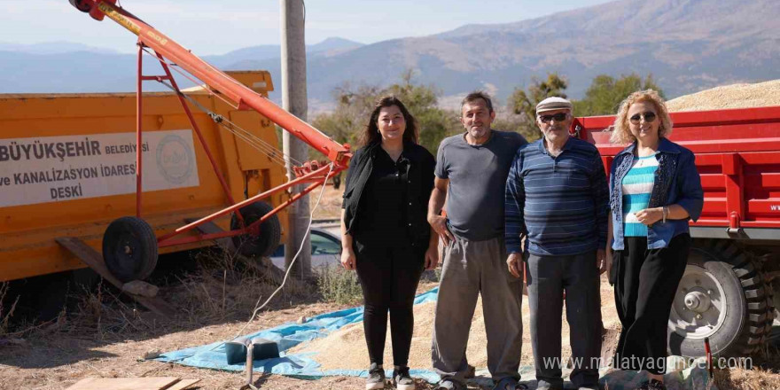 Denizli Büyükşehir çiftçiden 45 ton arpa alacak