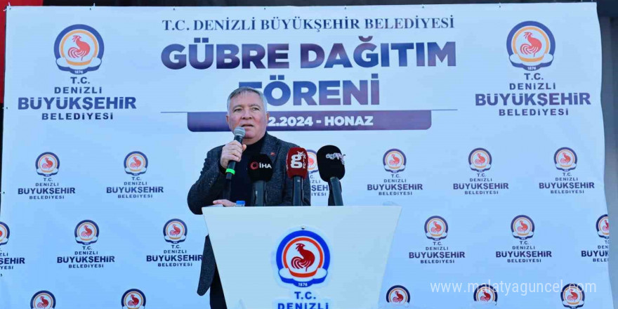 Denizli Büyükşehir üreticinin yüzünü güldürmeye devam ediyor