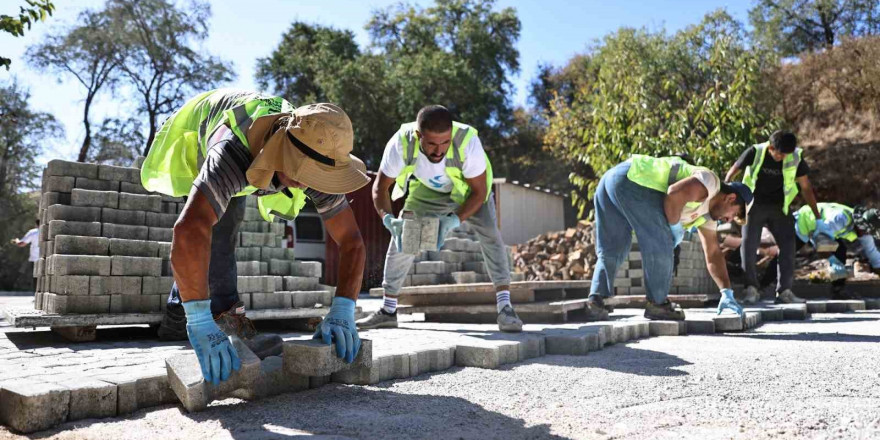 Denizli Büyükşehirde hedef 1 milyon metrekare beton parke taşı