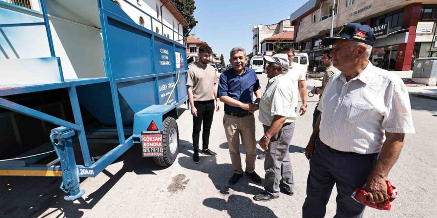 Denizli Büyükşehirden üreticiye ekipman desteği