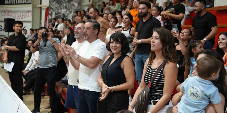 Denizli Şirketler Basketbol Ligi’nde büyük final heyecanı yaşandı