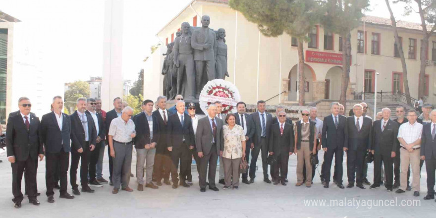 Denizli’de astsubaylar, 17 Ekim Astsubaylar Günü’nü kutladı