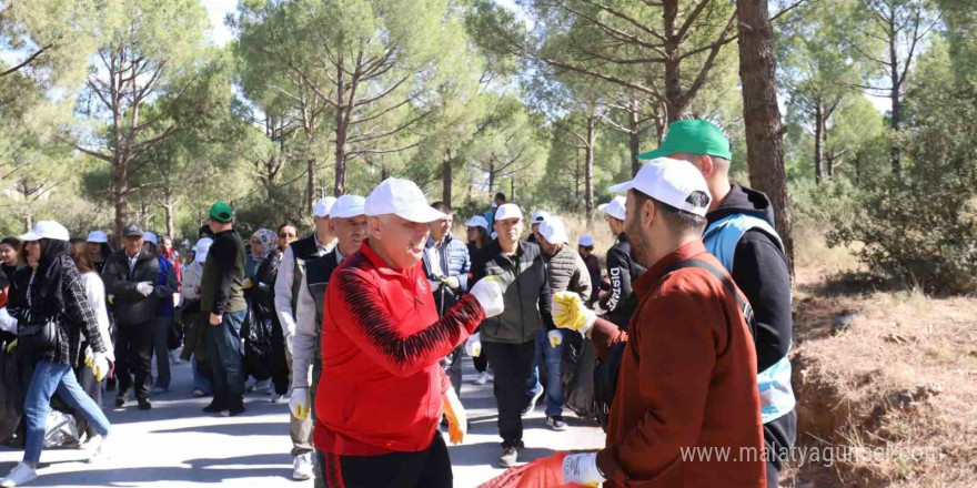 Denizlililer ormanlar için el ele verdiler