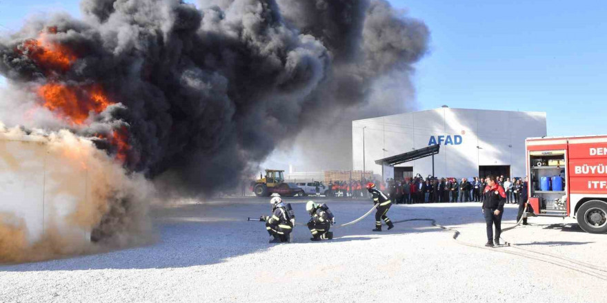 Denizli’nin deprem hazırlıkları 7.0 büyüklüğündeki senaryoyla tatbik edildi