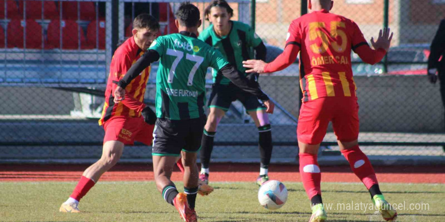 Denizlispor galibiyet hasretine deplasmanda son verdi