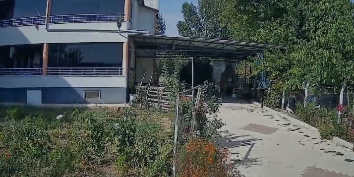 Deprem Elazığ’da güvenlik kameralarına yansıdı