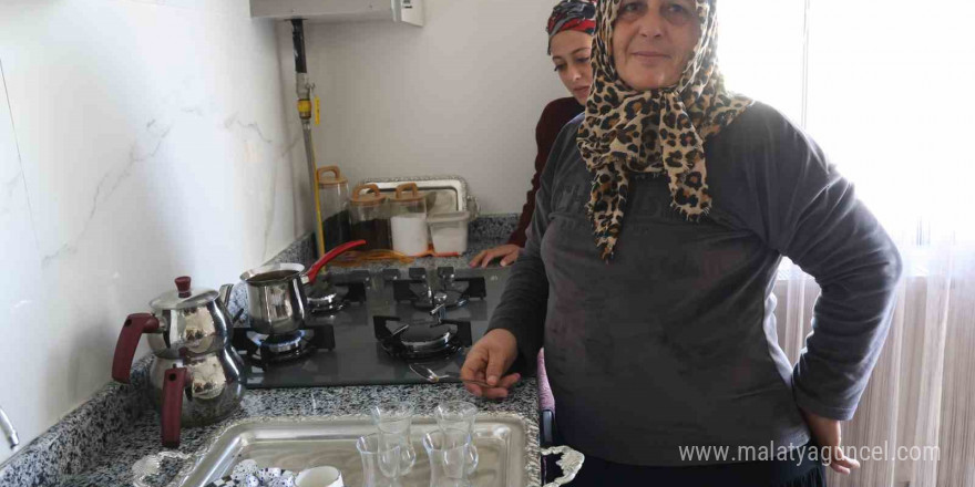 Depremin yaralarının sarıldığı Hatay’da yıl sonuna kadar 44 bin 227 konut ve iş yerinin teslimi planlanıyor