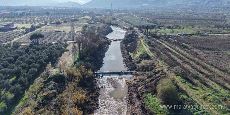 Derbent Mahallesinde dere geçişleri güvenli hale geldi