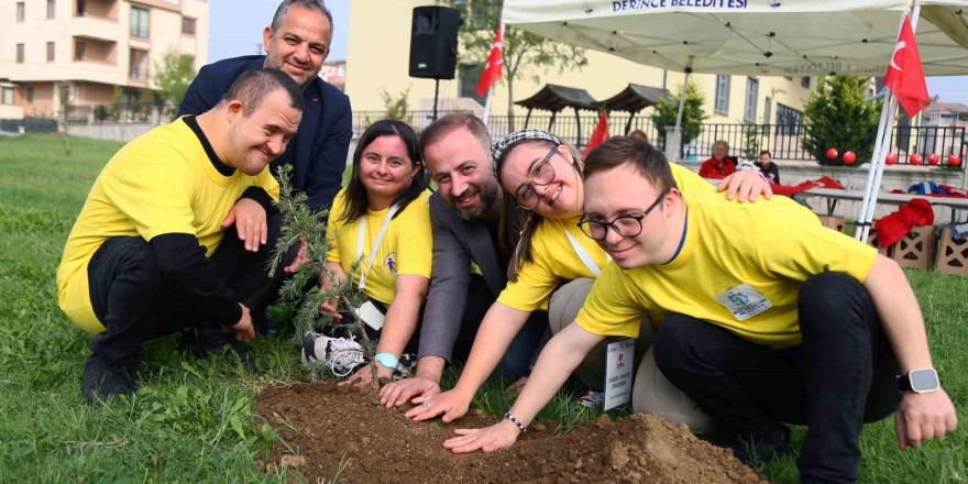 Derince’de fidanlar toprakla buluştu