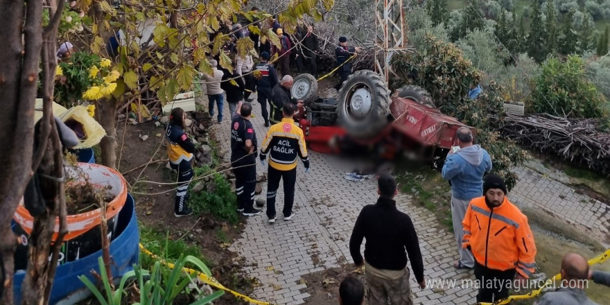 Devrilen traktörün altında kalan şahıs hayatını kaybetti