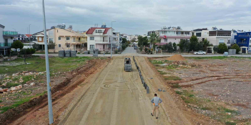 Didim’de yol çalışmaları devam ediyor