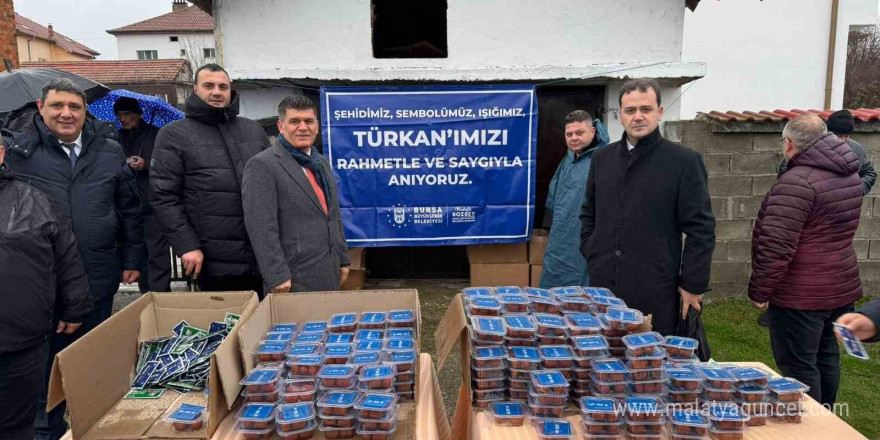 Direnişinin sembolü Türkan bebek mezarı başında anıldı