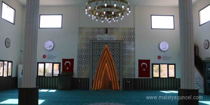 Diyanet İşleri Başkanı Erbaş, Hatay’da yapımı tamamlanan 40 caminin açılışını gerçekleştirdi