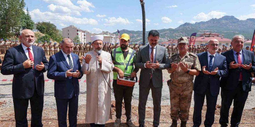 Diyanet İşleri Başkanı Erbaş, Tunceli’de cami temeli attı