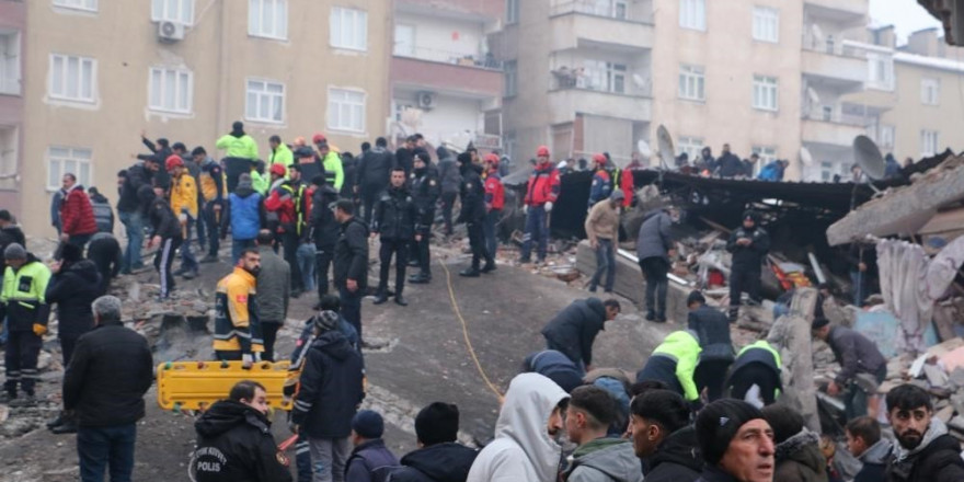 Diyarbakır’da 60 kişinin hayatını kaybettiği binanın müteahhidine 22 yıl 6 aya kadar hapis istemi