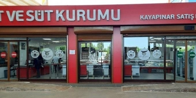 Diyarbakır’da DEM’li belediyeden Et ve Süt Kurumu’na tahsis edilen mağazaya kapatma girişimi