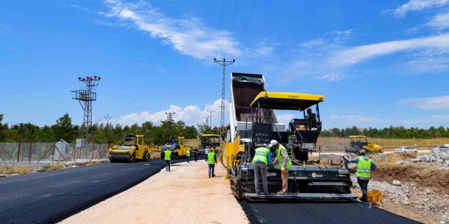 Diyarbakır’da Teknokent İmar Yolu asfaltlanıyor