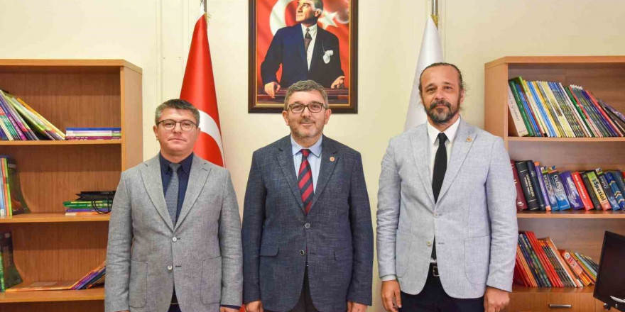 Doç. Dr. Yasin Acar göreve başladı