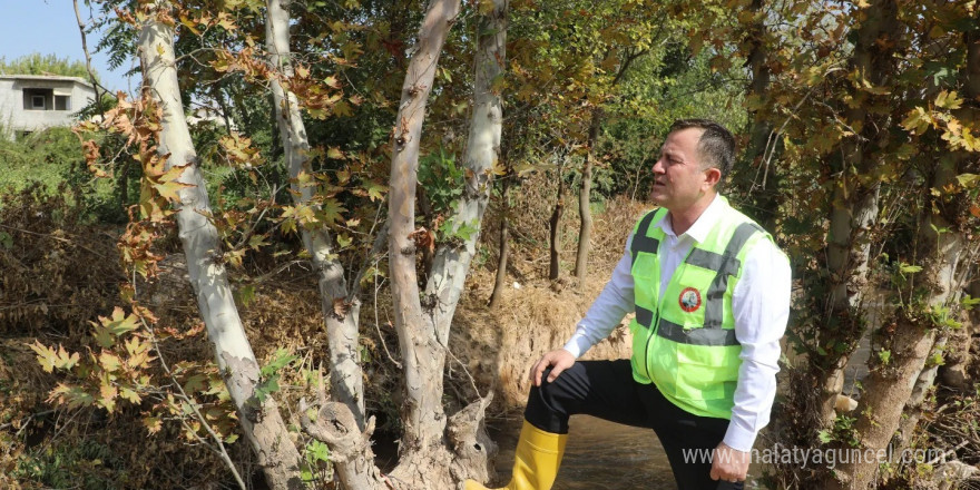 Doğan, çizmeleri giyip sahaya indi