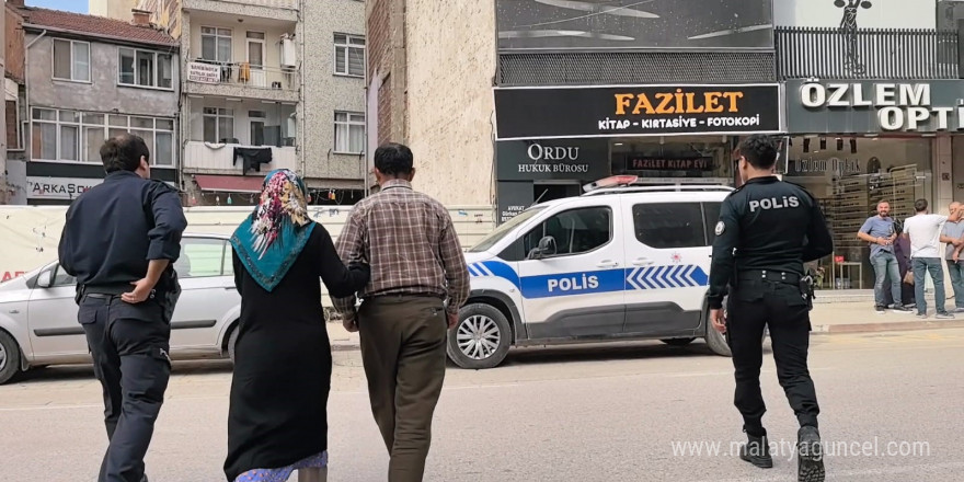 Dolandırıcıların tuzağına düştü, polis ekiplerince kurtarıldı