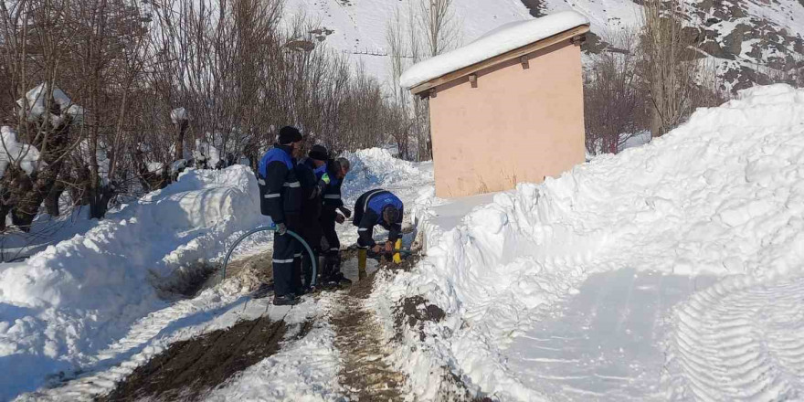 Dondurucu soğukta su arızalarıyla mücadele