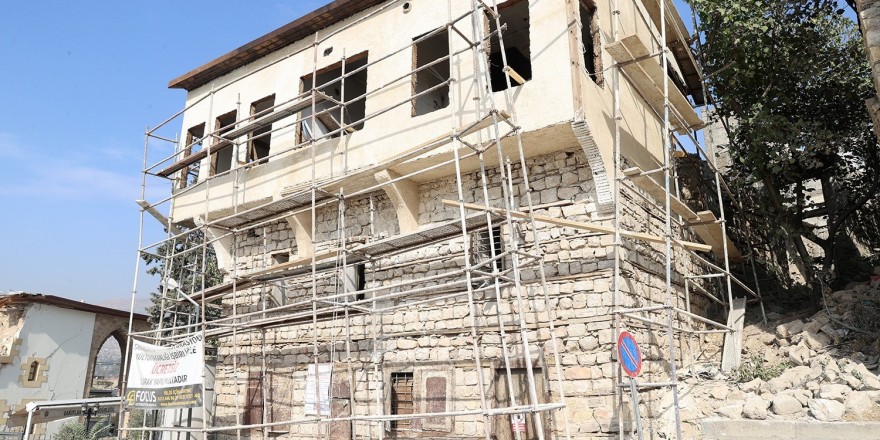 Dulkadiroğlu’nun tarihi yapıları yeniden ayağa kalkacak