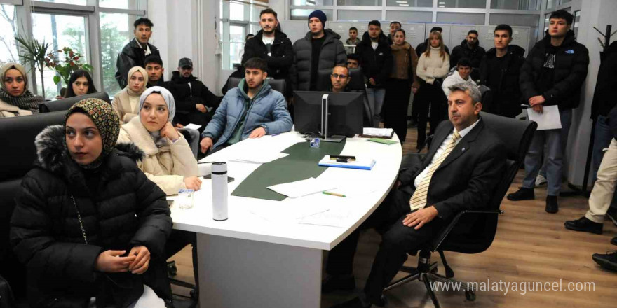 Dumlupınar Üniversitesi öğrencilerinden Orman Bölge Müdürlüğü’ne teknik gezi