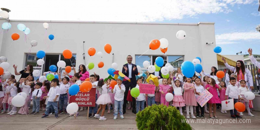 Dünya kız çocukları günü Beylikdüzü’nde kutlandı