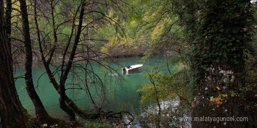 Dünyada ve Türkiye’de sadece Muğla ve Burdur’da bulunuyor, eşsiz güzelliği ile göz kamaştırıyor