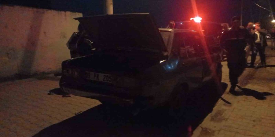 ’Dur’ ihtarına uymayan sürücü kovalamaca sonucu yakalandı, çıkan arbede de 1 polis bıçaklandı