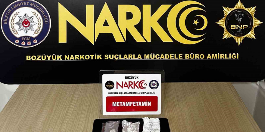 Durdurulan şüpheli araçta uyuşturucu madde çıktı