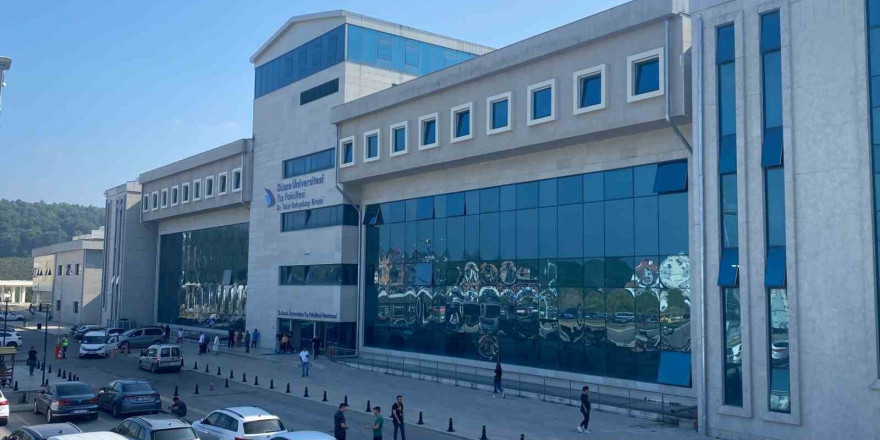 Düzce Üniversitesi 700 bin kişiye hizmet verdi