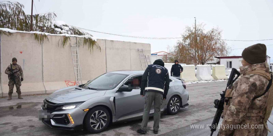 Düzensiz göçmenlere geçit verilmiyor