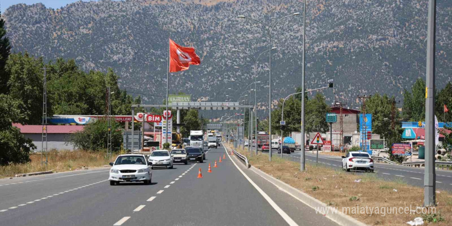 Edebiyat Yolu’ndan 4 yılda 10 milyon araç geçti