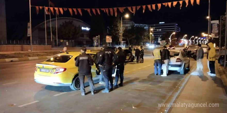 Edirne polisinden gece denetimi