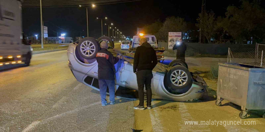 Edirne’de kontrolden çıkan otomobil takla attı: 2 yaralı