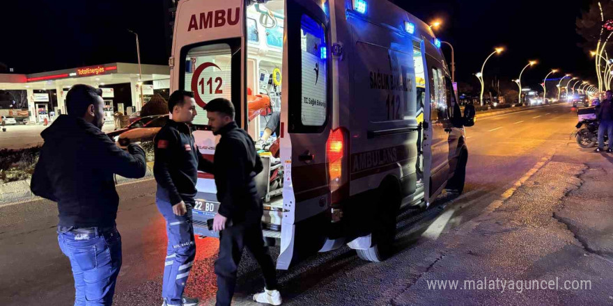 Edirne’de motosikletten düşen sürücü yaralandı