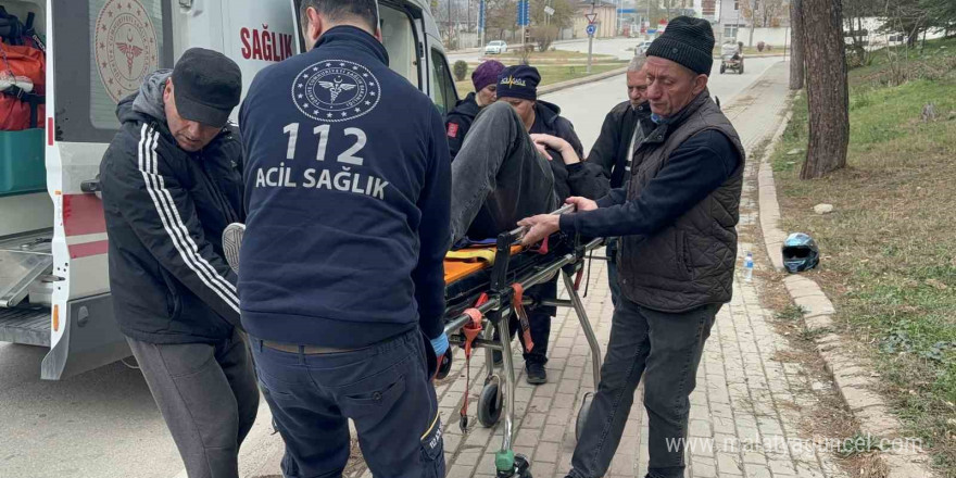 Edirne’de motosikletten düşen sürücü yaralandı