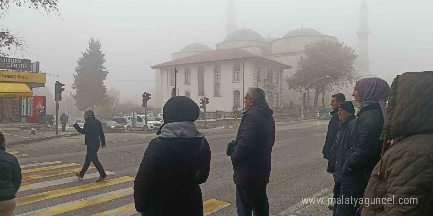 Edirne’de sis etkili oldu, Selimiye gözden kayboldu