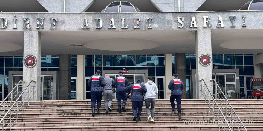 Edirne’de uyuşturucu suçundan aranan 2 kişi tutuklandı