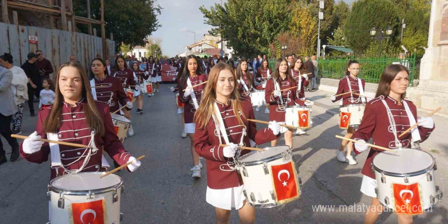 Edirne’deki Gastronomi Festivali renkli görüntülerle başladı