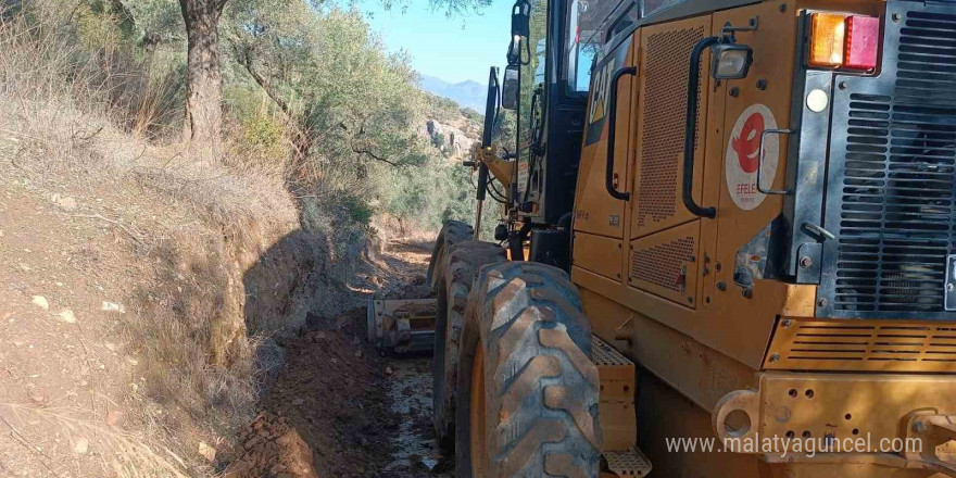 Efeler Belediyesi kırsal mahallelerde yol çalışmalarını sürdürüyor