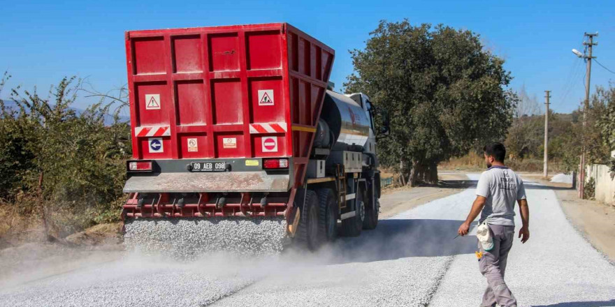 Efeler Belediyesi Umurlu Mahallesi’nde yol çalışmaları gerçekleştirdi