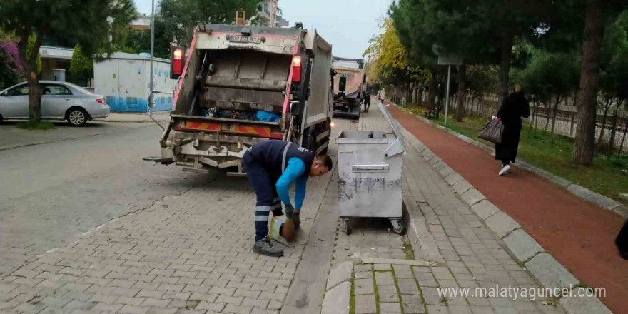 Efeler’de sağanak yağış öncesi hazırlık