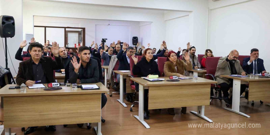 Efeler’de yılın ilk meclis toplantısı gerçekleştirildi