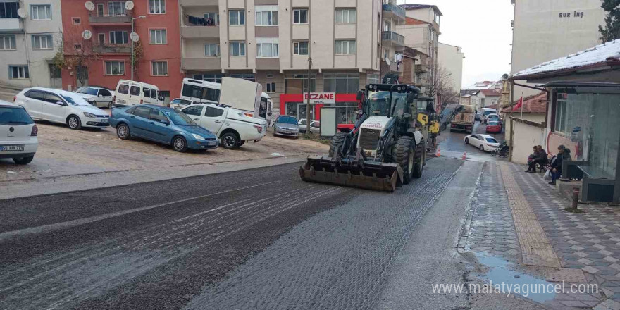 Eğimli yollar tıraşlanarak güvenli hale getirildi