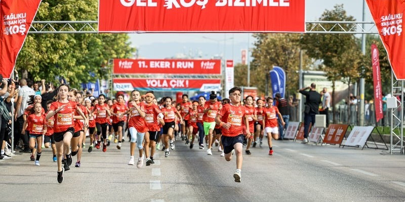 Eker I Run’da, adım adım iyilik peşinde koşuldu