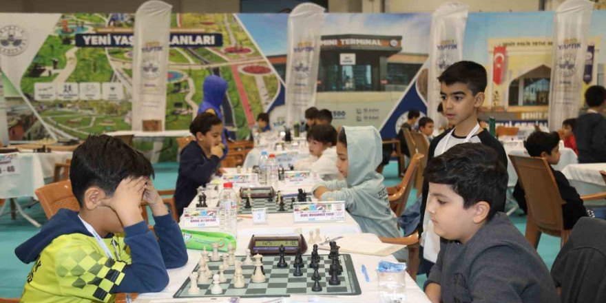 Elazığ Belediyesinden ücretsiz satranç ve ney kursları