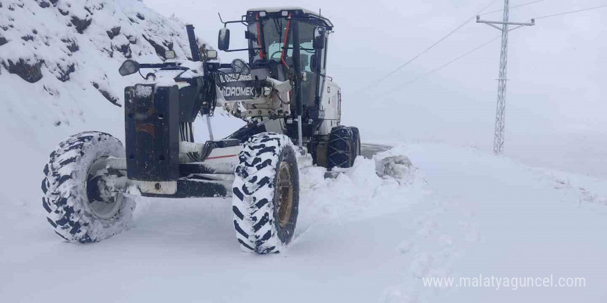 Elazığ’da 127 köy yolu ulaşıma açıldı