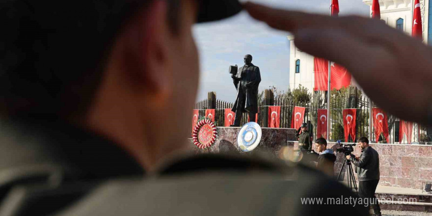 Elazığ’da Atatürk, düzenlenen törenle anıldı